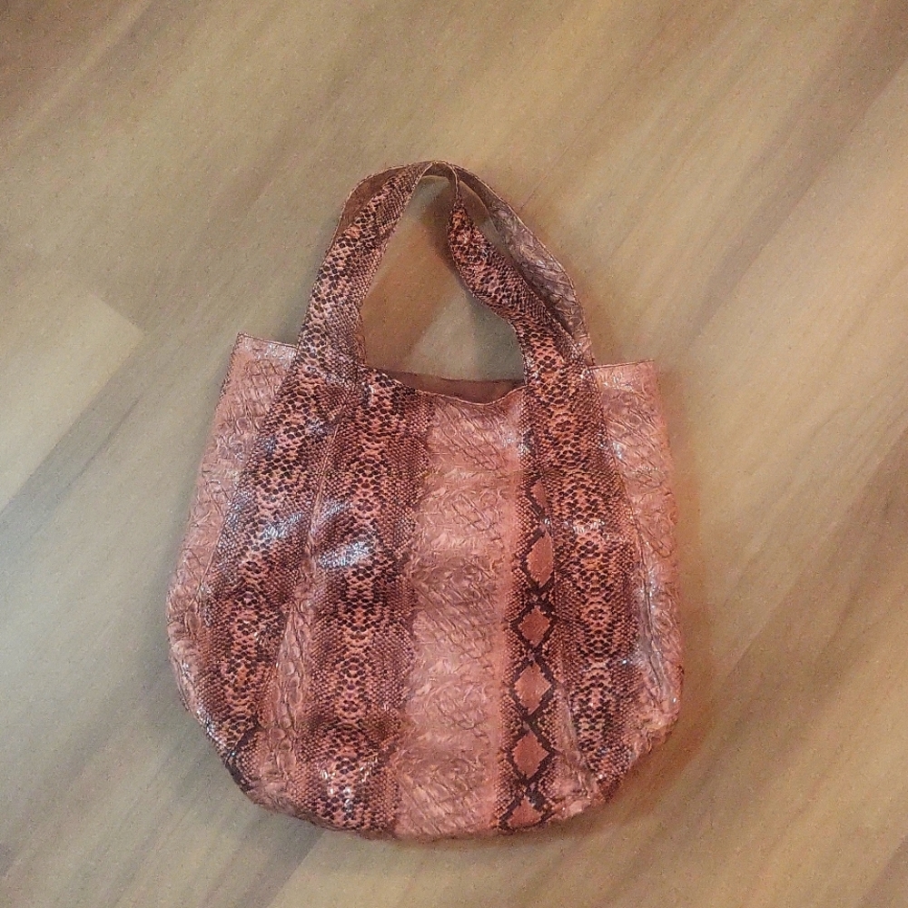 Purse - Pink/Black Gator print